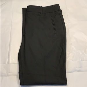 LOFT Black Slacks / Size 8p